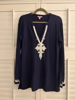 Lilly Pulitzer Large Navy Long-Sleeve Embroidered Tunic Top